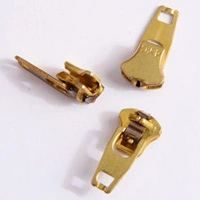 No. 7 N/L Slider with Decorated Pull for Nylon Zipper